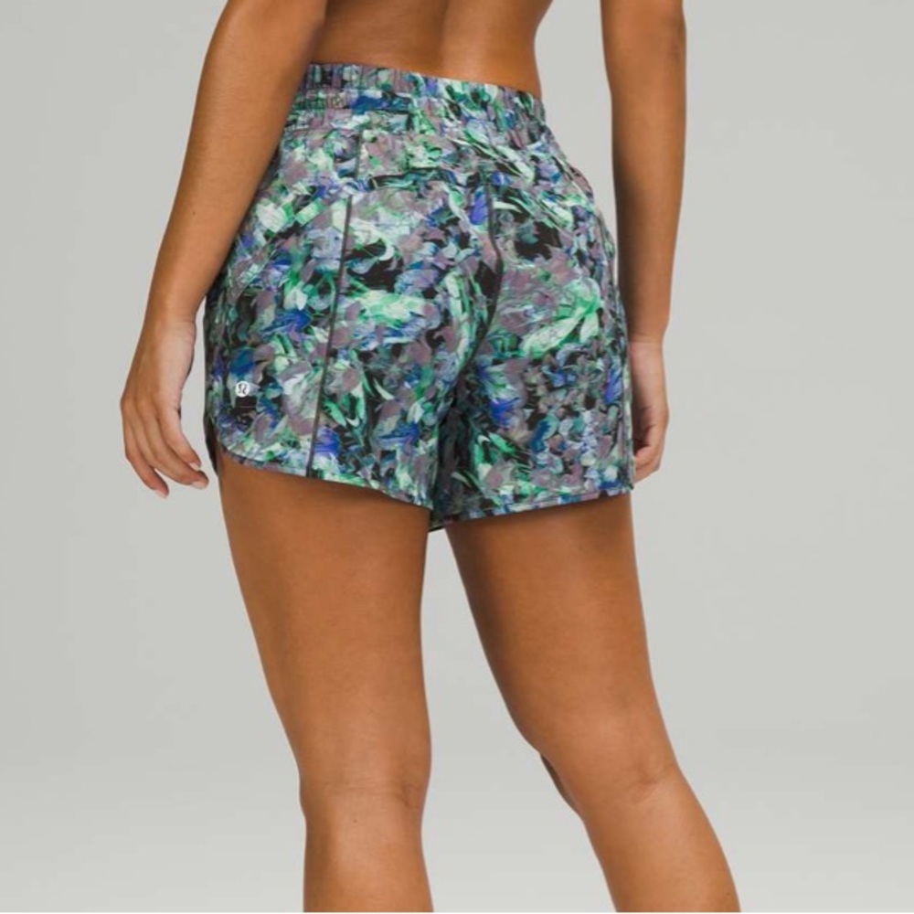 Lululemon Track That Mid-Rise Short 5" Rapid Flourish Multi